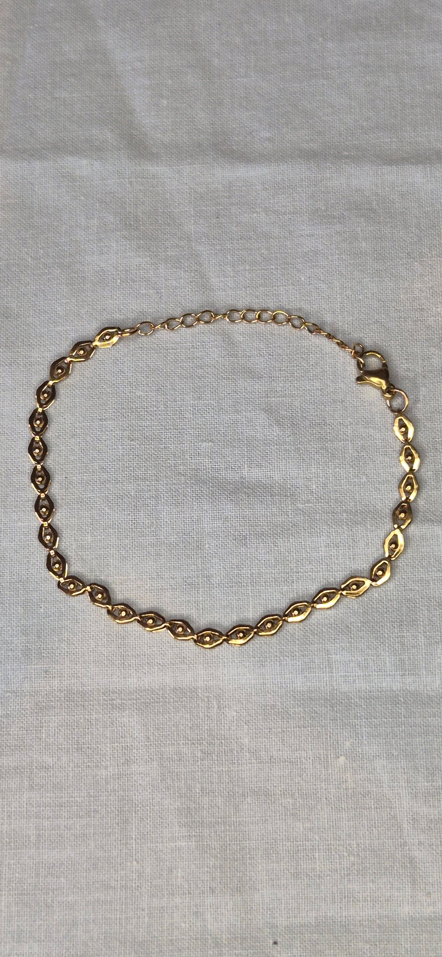 Öga Armband i Guld: Elegant, Justerbart & Vattenresistent